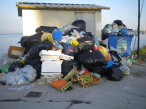 rubbish on corfu