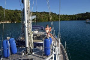 Mo relaxing after the polishing