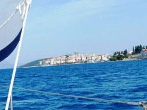 approach to korcula